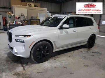 BMW X7 2023 BMW X7 2023, 3.0L, 4x4, po gradobiciu 3.0 Benzyna 375KM