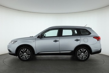 Mitsubishi Outlander III SUV Facelifting 2015 2.0 MIVEC 150KM 2016 Mitsubishi Outlander 2.0, Salon Polska, Klima, zdjęcie 2