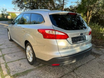 Ford Focus III Kombi 1.6 EcoBoost 150KM 2012 Ford Focus 1.6i Titanium, zdjęcie 14
