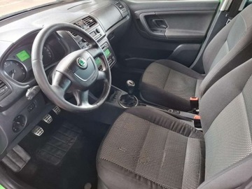 Skoda Fabia II Kombi Facelifting 1.2 TSI 85KM 2011 Skoda Fabia Limitowana Wersja Scout 1.2 Benzyna 86KM, zdjęcie 19