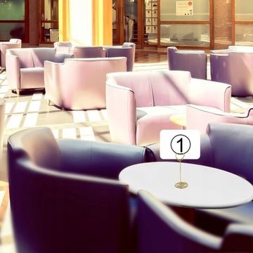 Золотая подставка для фотографий с зажимом для номера