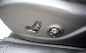 Jeep Cherokee V Terenowy 2.0 MJD 170KM 2014 Jeep Cherokee 2.0Mjet 170KM 4x4 4WD LIMITED Full opcja Zero korozji Niski, zdjęcie 10