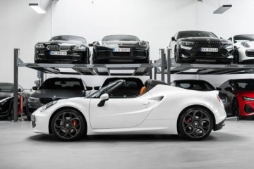 Alfa Romeo 4C Spider 1750TBi 240KM 2016 Alfa Romeo 4C SPIDER. Krajowa. 1 właściciel., zdjęcie 11