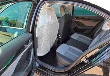 Skoda Octavia IV Liftback 1.5 TSI e-Tec Mild Hybrid 150KM 2025 Skoda Octavia 1.5 TSI 150KM DSG EDITION 130 SELECTION, fabryczny hak 1.5, zdjęcie 5