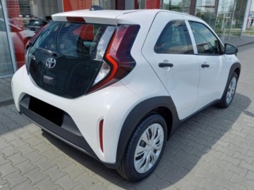 Toyota Aygo X 1.1 VVT-i 72KM 2025 Od ręki - Comfort 1.0 benzyna 72KM |Tempomat adaptacyjny!, zdjęcie 4