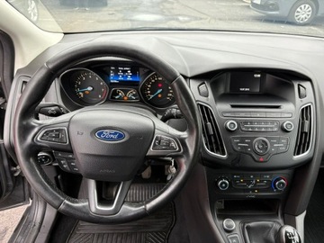 Ford Focus III Hatchback 5d facelifting 1.0 EcoBoost 125KM 2015 Ford Focus 1.0 EcoBoost Klima Salon PL 2015, zdjęcie 13