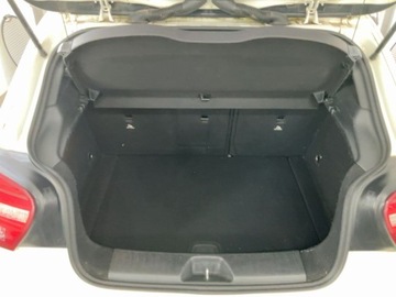 Mercedes Klasa A W176 Hatchback 5d 1.6 180 BlueEFFICIENCY 122KM 2014 Mercedes-Benz A-Klasse A 180 BlueEfficiency AMG Sport, zdjęcie 6