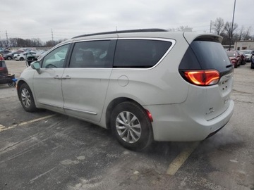 Chrysler Pacifica II 2017 Chrysler Pacifica Touring L 2017 3.6l 3.6 Benzyna 287KM, zdjęcie 1