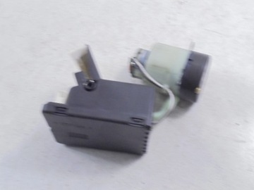 MERCEDES A W168 ČERPADLO CENTRÁLNÍHO ZÁMKU 1688000348