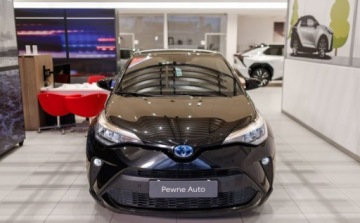 Toyota C-HR I Crossover Facelifting 2.0 Hybrid Dynamic Force 184KM 2022 Toyota C-HR 2.0 Hybrid Style 2.0 Hybryda 184KM, zdjęcie 1