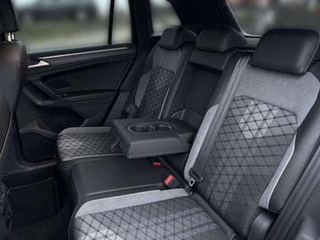 Volkswagen Tiguan II SUV Facelifting 2.0 TDI 200KM 2022 Volkswagen Tiguan R-line LED Matrix tempomat ACC navi Ambient FV23, zdjęcie 17
