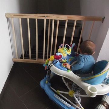 Детские ворота безопасности для лестниц 72-122, высота 76