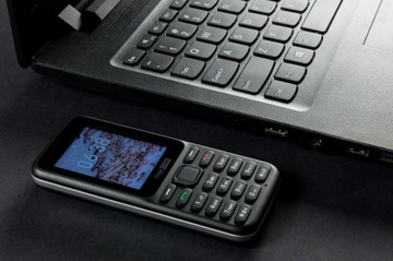 Телефон MAXCOM MK 241 Система KaiOS