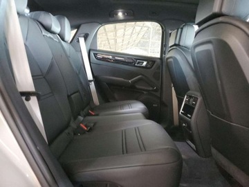 Porsche Cayenne III 2023 Porsche Cayenne Coupe 2023 3.0l 3.0 Benzyna 335KM, zdjęcie 10