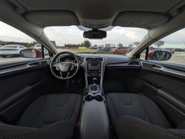 Ford Mondeo V Sedan 2.0 TDCi 150KM 2015 Ford Mondeo Rezerwacja 2.0 Diesel 150KM, zdjęcie 21
