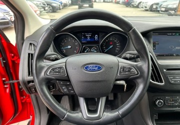 Ford Focus III Sedan Facelifting 1.0 EcoBoost 100KM 2015 Ford Focus 1,0 EcoBoost 101 KM GWARANCJA Zamia..., zdjęcie 7