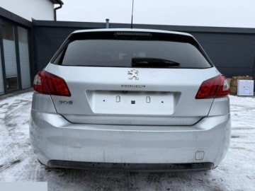 Peugeot 308 II Hatchback 5d 1.2 PureTech 130KM 2014 Peugeot 308 1.2 PureTech 130KM GPF EAT8 Stop&amp;Start Tech Edition 2014r, zdjęcie 5