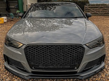 Заглушка решетки Audi A3 8V 2012-2015 RS3 Look QUATTRO черная глянцевая рамка