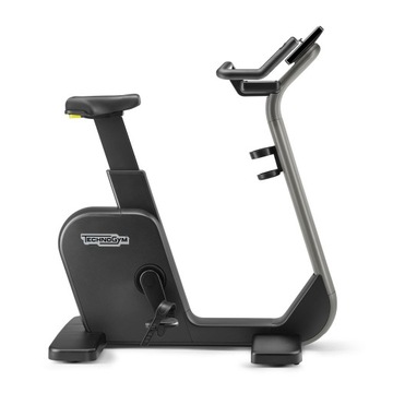Вертикальный велотренажер Technogym Cycle