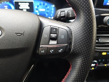 Ford Kuga III SUV 1.5 EcoBoost 150KM 2021 Ford Kuga 1.5 EcoBoost FWD ST-Line, zdjęcie 17
