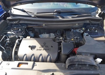 Mitsubishi Outlander III 2020 Mitsubishi Outlander 2020r., Se 2.4, 2.4L, od ubezpieczalni 2.4 Benzyna, zdjęcie 12