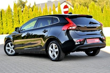 Volvo V40 II Hatchback 1.6 D2 115KM 2015 Volvo V40 1,6HDi 115Km Xenon Ledy Digital Skóra, zdjęcie 9