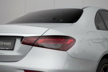 Mercedes Klasa E W213 2021 Mercedes-Benz Klasa E 2.0 Diesel 200KM, zdjęcie 9