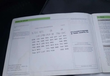 Skoda Yeti Minivan 1.6 CR DPF 105KM 2013 Skoda Yeti Skoda Yeti 1.6 TDI GreenLine 1.6 Diesel 105KM, zdjęcie 25