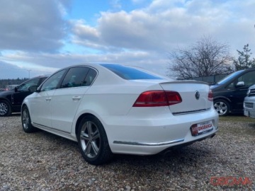 Volkswagen Passat B7 Limousine 2.0 TDI CR BlueMotion 177KM 2013 Volkswagen Passat 2.0tdi 4-Motion R-Line max wyposazenie Webasto ledy xeno, zdjęcie 12