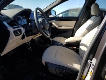 BMW X1 U11 2022 BMW X1 2022, 2.0L, 4x4, po gradobiciu 2.0 Benzyna 228KM, zdjęcie 7