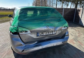 Peugeot 2015 Peugeot 308 1.2 Benzyna 96KM, zdjęcie 2