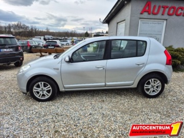 Dacia Sandero I Hatchback 5d 1.4 MPI 75KM 2008 Dacia Sandero Klimatyzacja Centralny Zamek El Szyby Nowe opony 1.4, zdjęcie 2