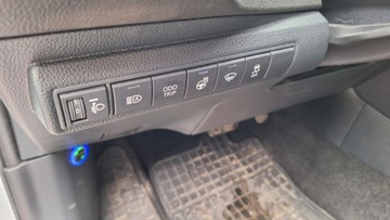 Toyota Corolla XII TS Kombi Facelifting 1.8 Hybrid 140KM 2024 Toyota Corolla gaz lpg super stan bezwypadkowy f-vat23 rej 02/2025 łódź, zdjęcie 16