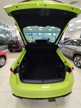 Skoda Octavia IV 2026 Skoda Octavia Skoda Octavia RS 2,0 TSI 195 kW 7- biegowa DSG 2.0 Benzyna, zdjęcie 10