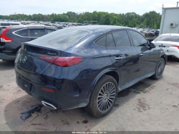 Mercedes GLC C254/X254 2024 Mercedes-Benz GLC 300 Coupe 4matic 2024 2.0 Benzyna 255KM, zdjęcie 4