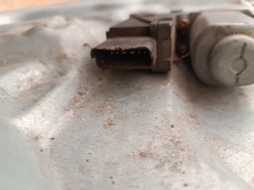 80770AV611 MOTOREK ZVEDÁK OKNO PRAVÝ PŘEDNÍ NISSAN PRIME P12