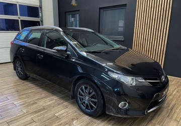Toyota Auris II Touring Sports Valvematic 130 132KM 2014 Toyota Auris 1.6 BEZWYPADKOWA 132KM kamera gwarancja 1.6 Benzyna, zdjęcie 4