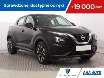 Nissan Juke II Crossover 1.0 DIG-T 114KM 2022 Nissan Juke 1.0 DIG-T, Salon Polska