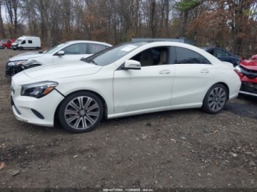 Mercedes CLA C117 2018 Mercedes-Benz CLA 2018 r.,2,0L 250 4MATIC 2.0 Benzyna 208KM, zdjęcie 12