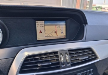 Mercedes Klasa C W204 Kombi T204 1.6 180 K BlueEFFICIENCY 156KM 2013 Mercedes-Benz Klasa C bezwypadekserwisavangardejak nowapanorama 1.6, zdjęcie 12