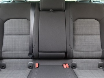 Volkswagen Passat B8 Variant Facelifting 2.0 TDI SCR 150KM 2021 VW Passat 2.0 TDI, Salon Polska, 1. Właściciel, zdjęcie 9