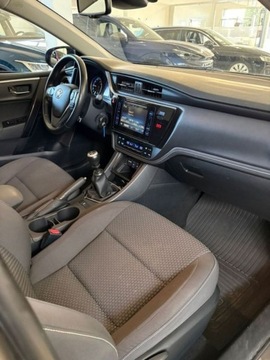 Toyota Corolla XI Sedan Facelifting 1,6 Valvematic 132KM 2017 Toyota Corolla Comfort Pakiet Tech Pakiet Style 1.6 132 KM Salon PL ASO, zdjęcie 26