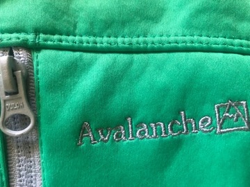 Куртка софтшелл AVALANCHE, размер XL, хорошее состояние.