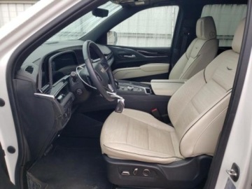 Cadillac Escalade III 2021 Cadillac Escalade 2021, 6.2L, 4x4, SPORT, porysowany lakier 6.2 Benzyna, zdjęcie 7