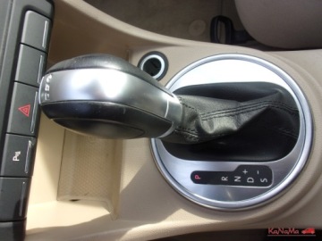 Volkswagen Beetle Hatchback 3d 1.2 TSI 105KM 2014 Volkswagen Beetle Automat 1,2 b zarejestrowany w PL 1.2 Benzyna 105KM, zdjęcie 18