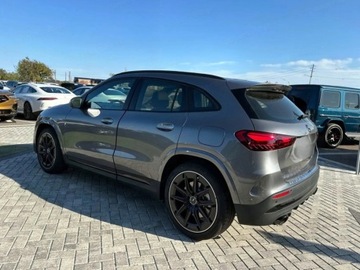 Mercedes GLA II Off-roader AMG Facelifting 2.0 35 306KM 2025 MERCEDES-BENZ GLA AMG 35 4-Matic Suv 2.0 (306KM) 2025, zdjęcie 3