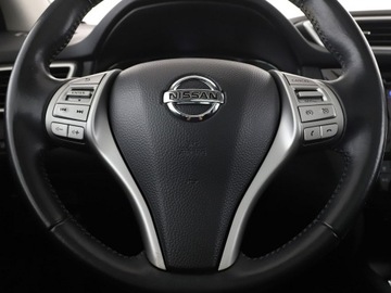 Nissan Qashqai II Crossover 1.6 dCi 130KM 2015 Nissan Qashqai navi klima auto panorama kamera i, zdjęcie 20