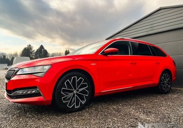 Skoda Superb III Kombi Facelifting 2.0 TDI SCR 150KM 2020 Skoda Superb Bezwypadkowy, FV23, 4x4, DSG, KredytowanieLeasing, gwarancja., zdjęcie 4