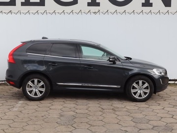 Volvo XC60 I SUV Facelifting 2.4 D4 190KM 2017 Volvo XC60 D4, Salon Polska, 187 KM, 4X4, zdjęcie 5