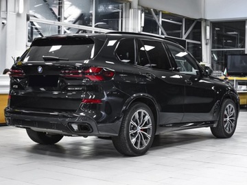 BMW X5 G05 SUV Facelifting 3.0 30d 298KM 2025 BMW X5 xDrive30d mHEV M Sport 298KM, zdjęcie 2